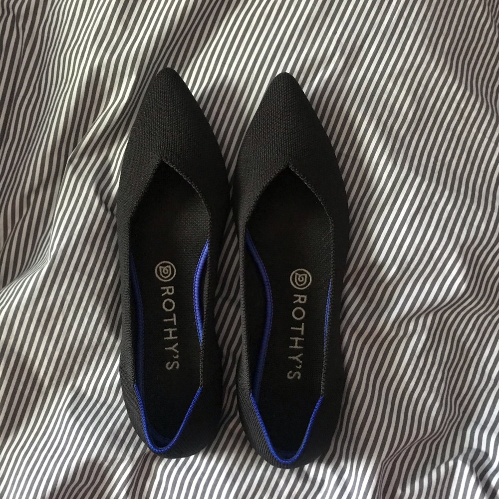 Rothy’s The Point - in black!